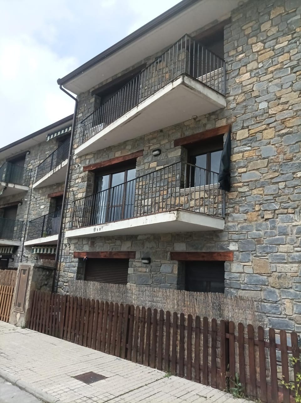 Property building, Balcony/Terrace