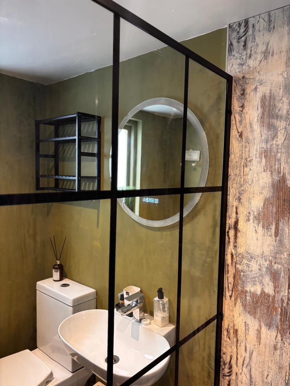 Blossom Plantation Campground/ 
RV Resort in England