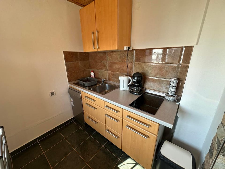 White Apartman Apartment in Ulcinj Municipality