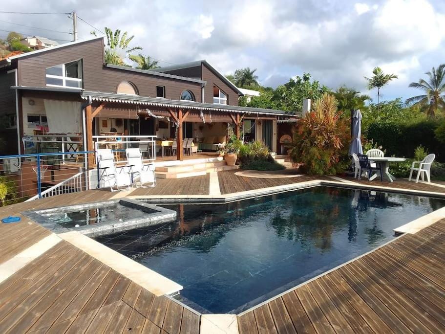 Property building, Patio, Balcony/Terrace, Pool view, Swimming pool, sunbed