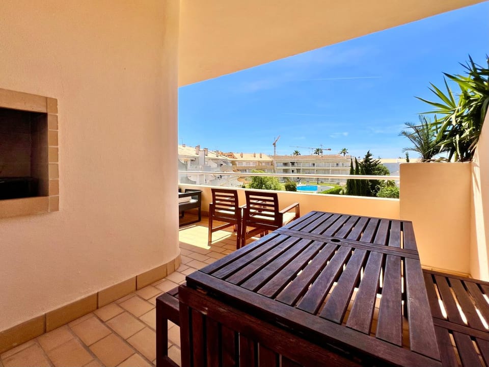 BBQ facilities, Balcony/Terrace, Garden view