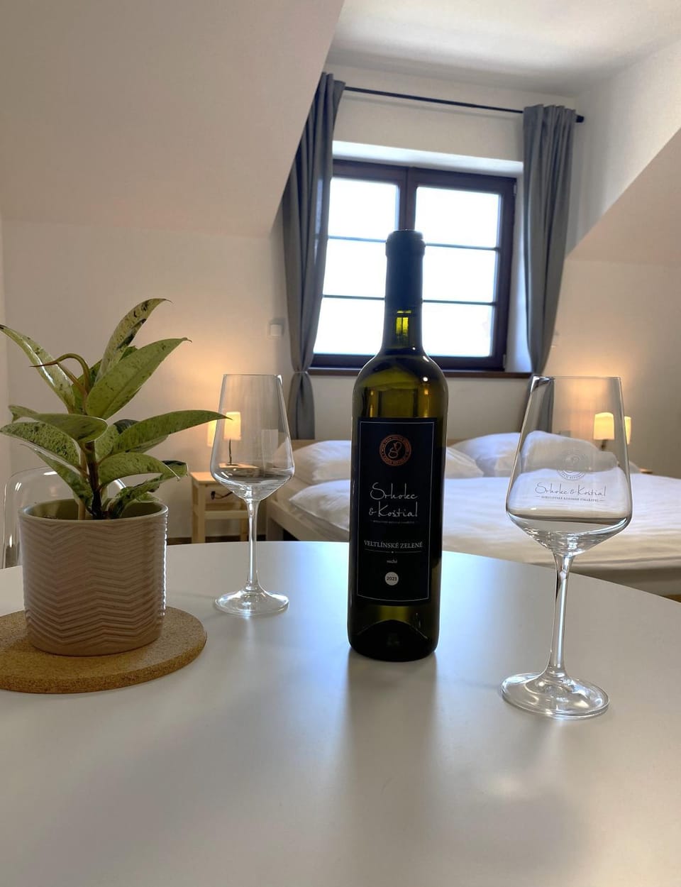 Dining area, Alcoholic drinks