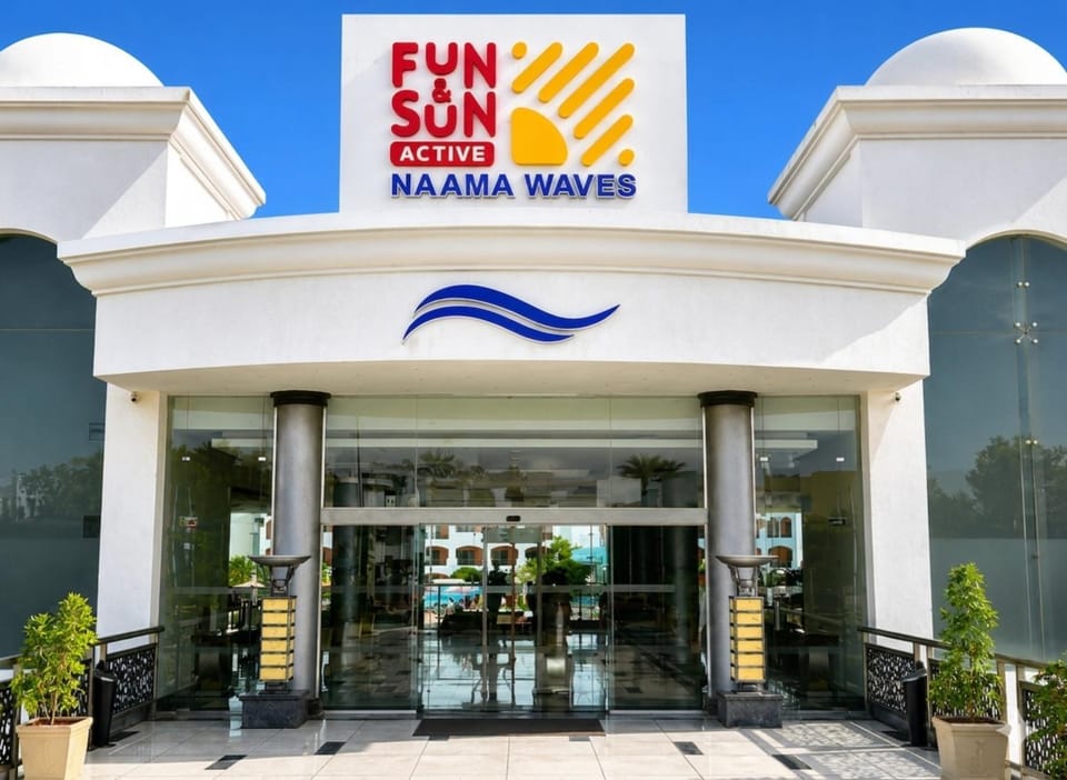 Facade/entrance, Logo/Certificate/Sign