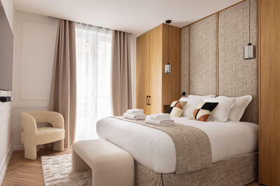 Exclusive apt with AC - 2BD-6P - Quartier Latin Apartment in Paris