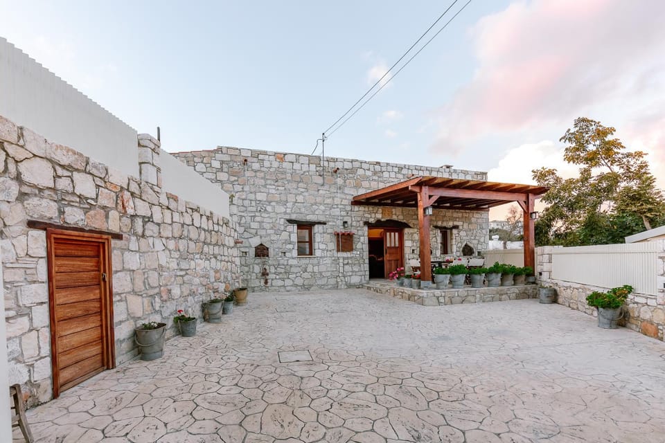 Iliada Traditional Stone House with Private Pool, Paphos House in Paphos District