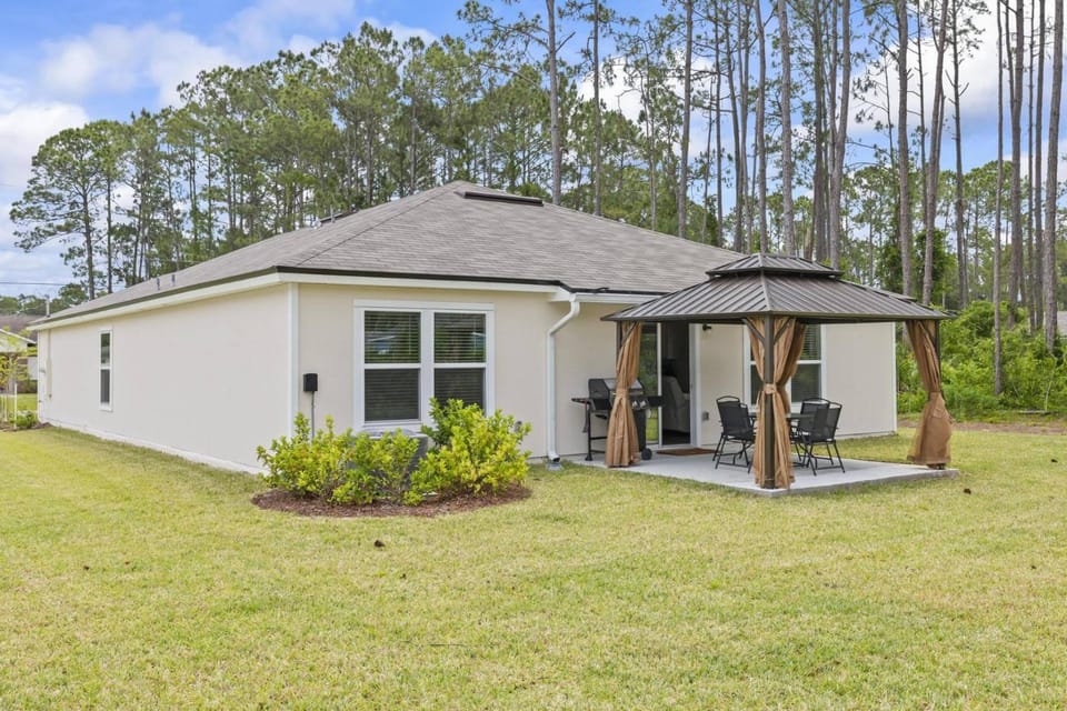Relaxing Orchid Reef | Palm Coast House in Palm Coast
