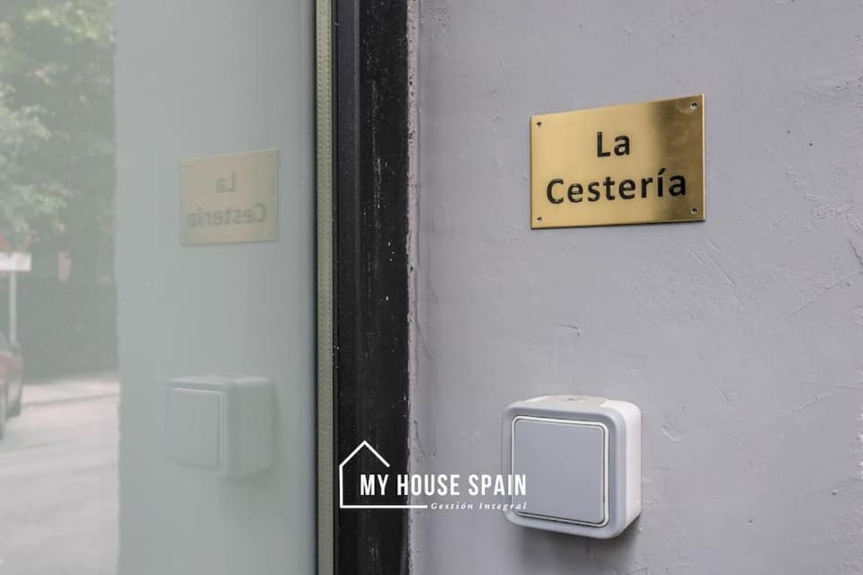 MyHouseSpain - La Cestería Apartment in Madrid