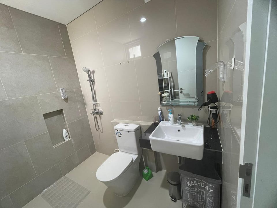 3 bedroom villa in the middle of golf course Nongsa,nuvasa Bay Villa in Riau Islands, Indonesia