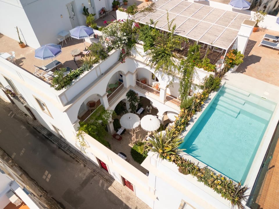 Pool view, Swimming pool
