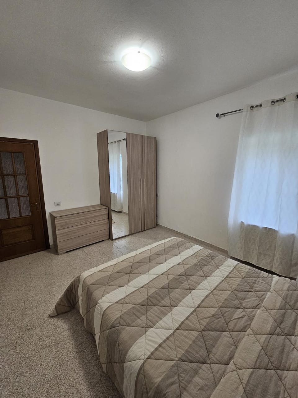 Bed, Photo of the whole room, Bedroom, wardrobe