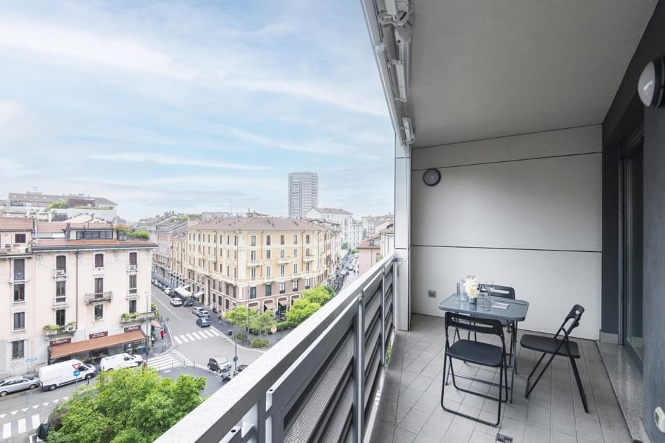 Easylife - Milano - Muratori 13 - Porta Romana Apartment in Milan