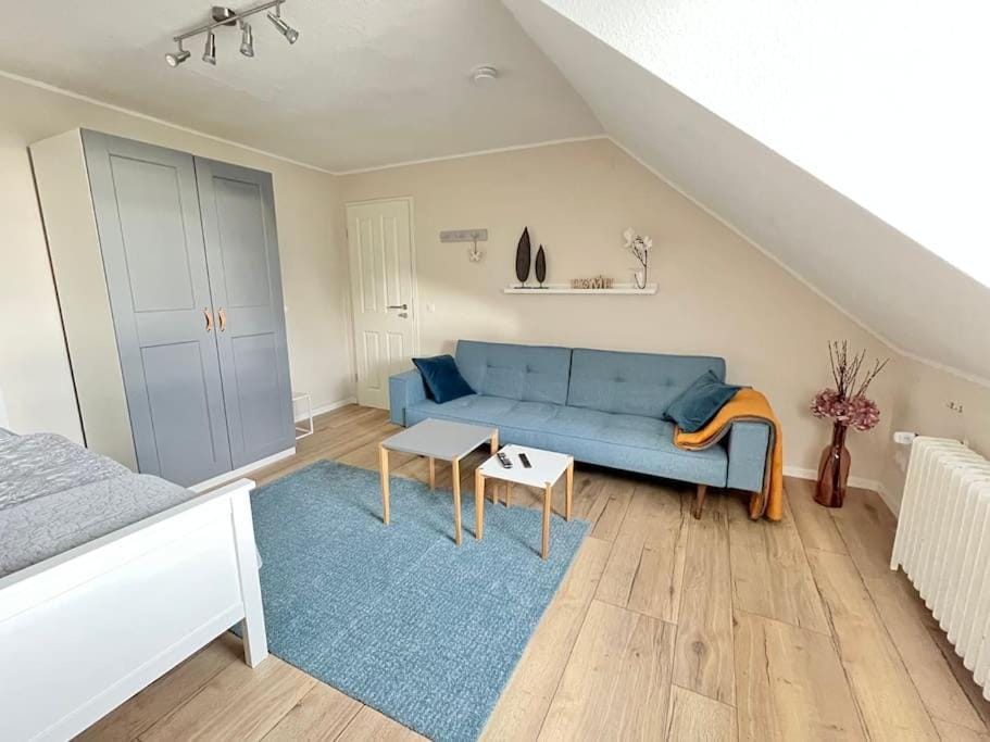 Tolle 2 Zimmer Wohnung Nähe ICE Apartment in Sankt Augustin