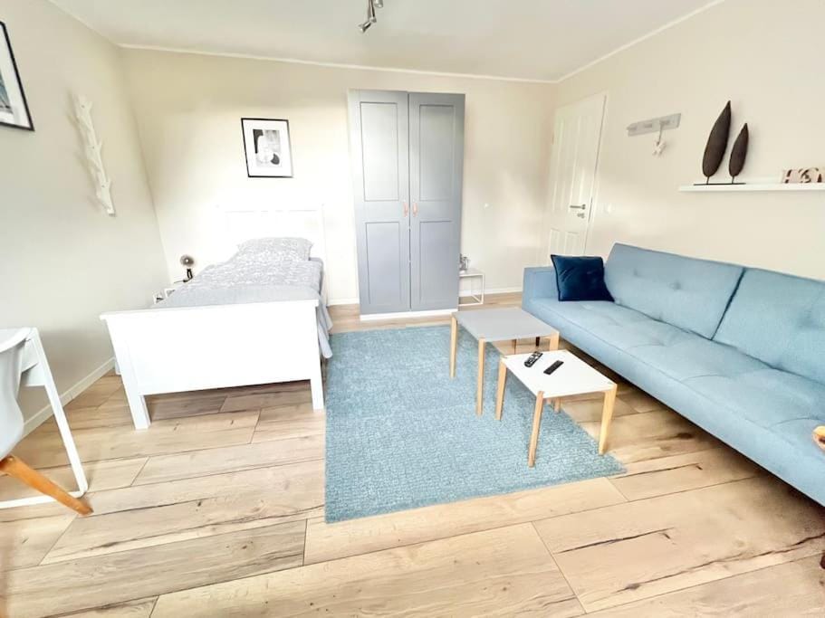 Tolle 2 Zimmer Wohnung Nähe ICE Apartment in Sankt Augustin