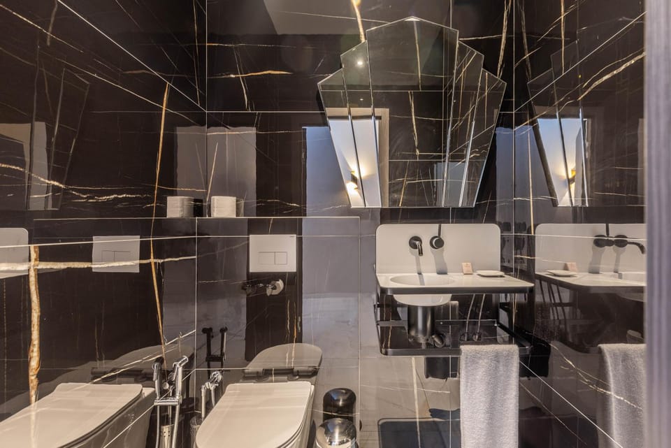 Shower, Toilet, Bathroom, bidet