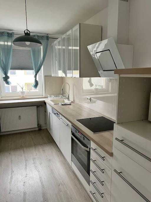 Unterkunft inkl Waschmaschine Trockner und Parkplätze Apartment in Paderborn