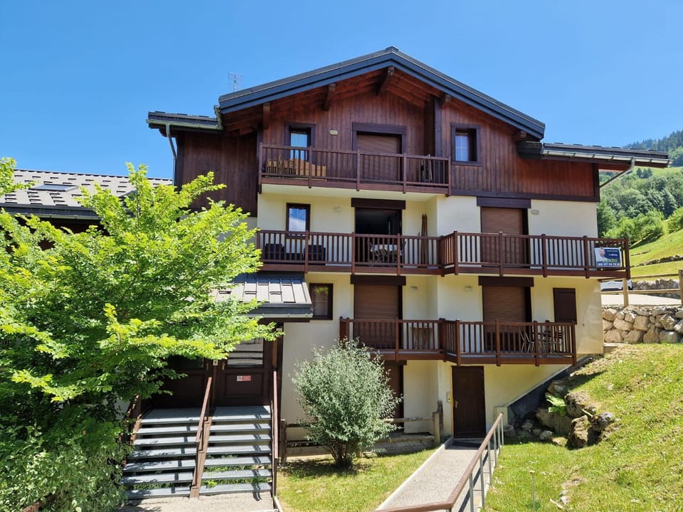 Chalets des Evettes- appartement vue montagne Apartment in Haute-Savoie