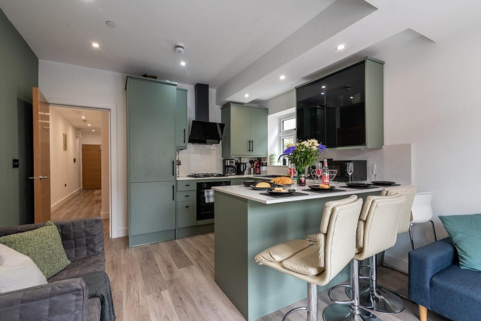 Dining area, oven, kitchen