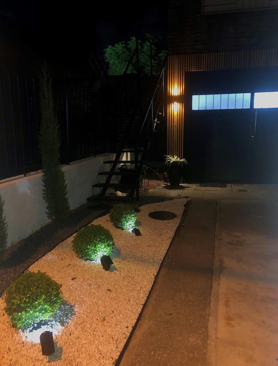 Night, Garden, Garden view, Parking