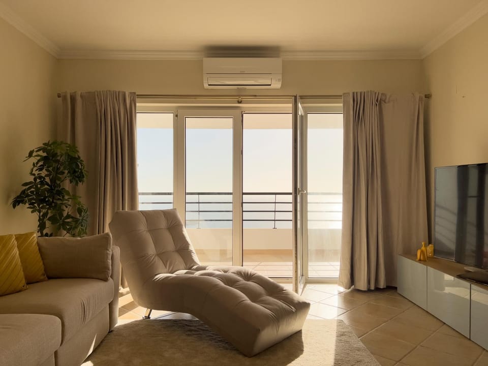 Sea view, air conditioner, air conditioner