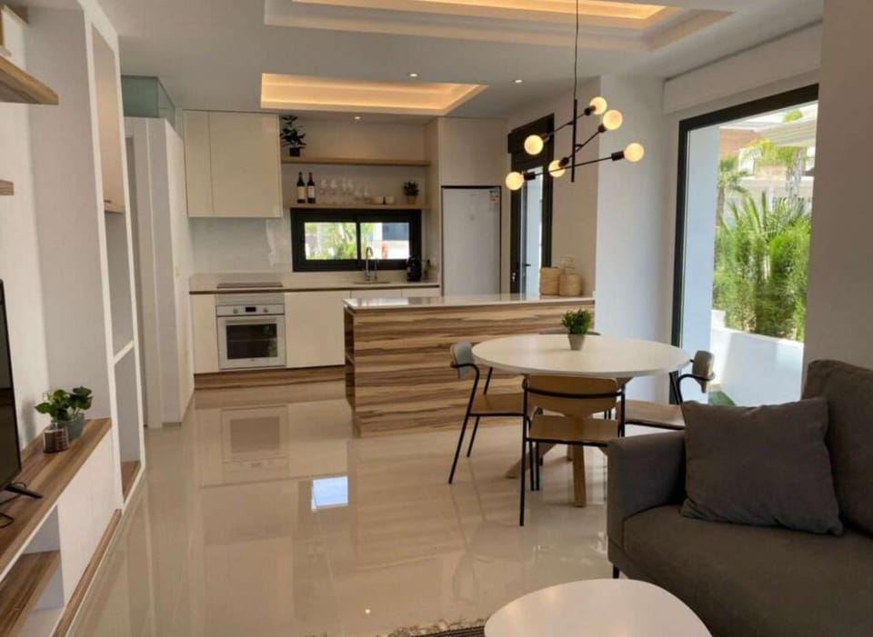 Casa Riva - 30 minutes to Alicante and 8 minutes to the beach Villa in Vega Baja del Segura