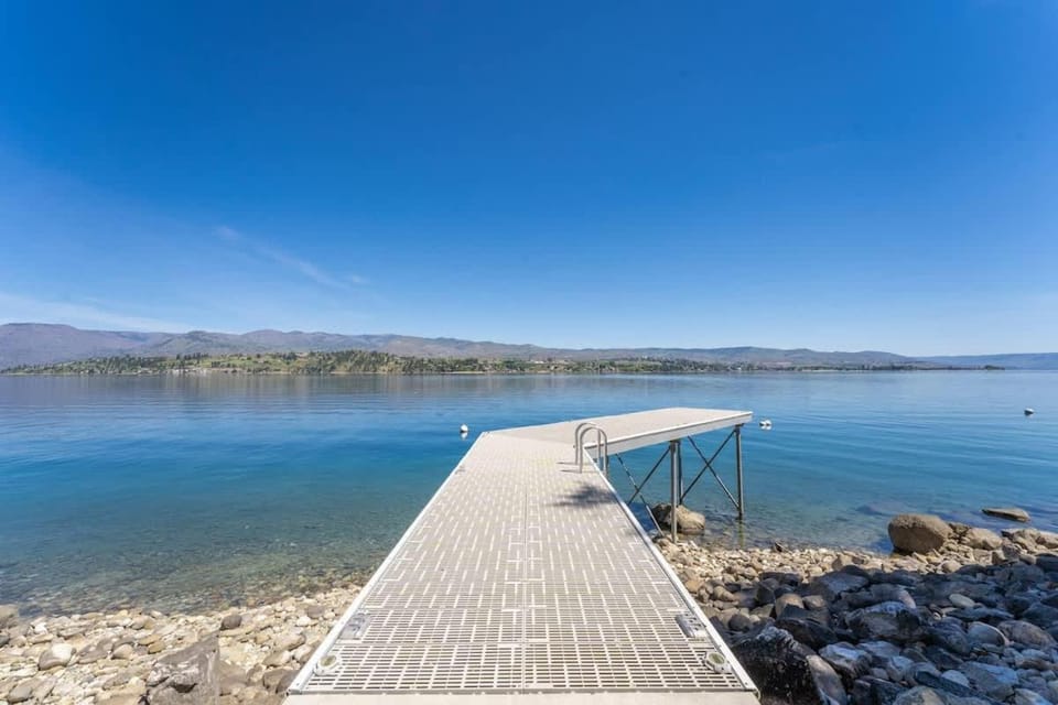 Constellations Lake House at Chelan - Alice Lodging House in Lake Entiat