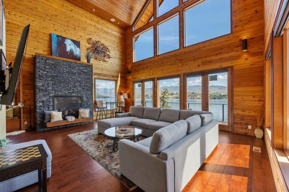 Constellations Lake House at Chelan - Alice Lodging House in Lake Entiat