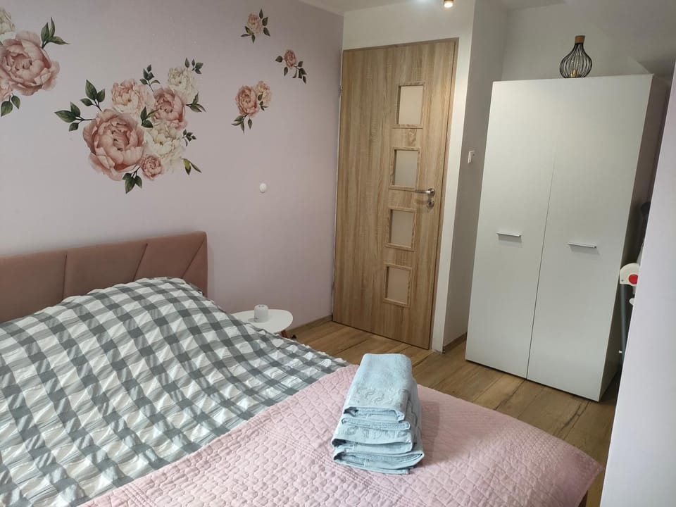 Apartament na poddaszu Pola Apartment in Pomeranian Voivodeship
