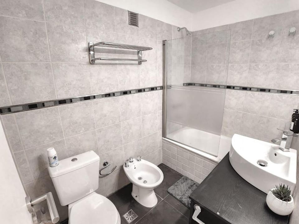 Shower, Toilet, Bathroom, bidet