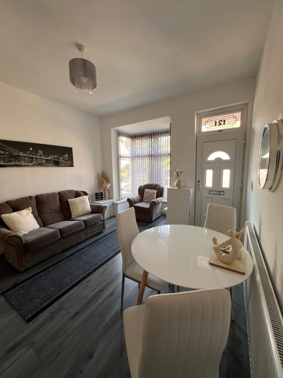 Living room, Seating area, Dining area