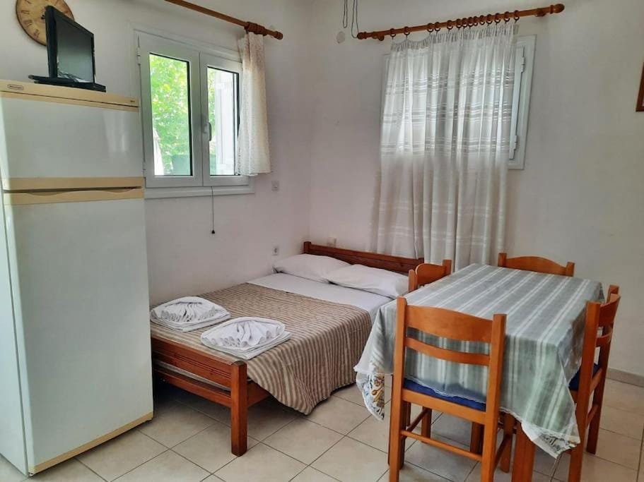 Cozy house for 5 persons at Vougiato Zakinthos House in Peloponnese, Western Greece and the Ionian