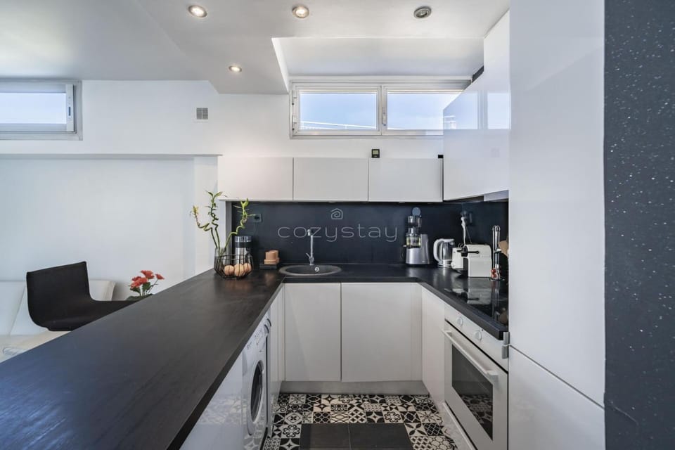 Rooftop la Croisette Apartment in Cannes