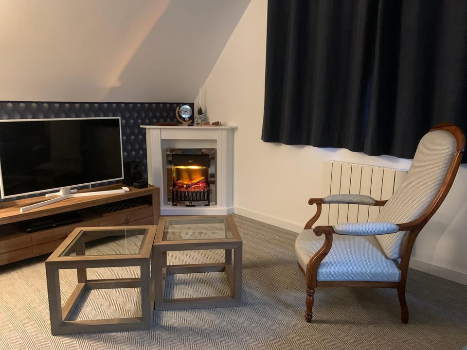 Living room, Seating area, Internal: Not applicable to any particular room