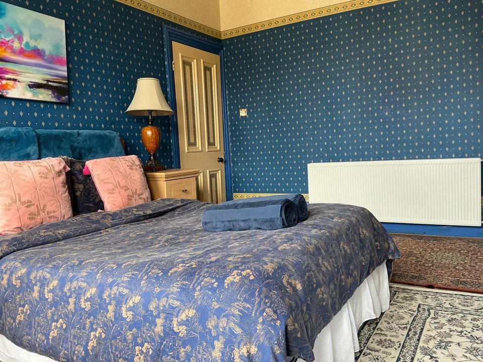 Rooms in City House nr Light Stadium Vacation rental in Sunderland