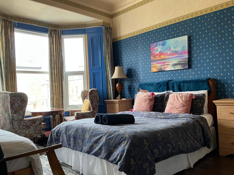 Country Cream in City House Vacation rental in Sunderland