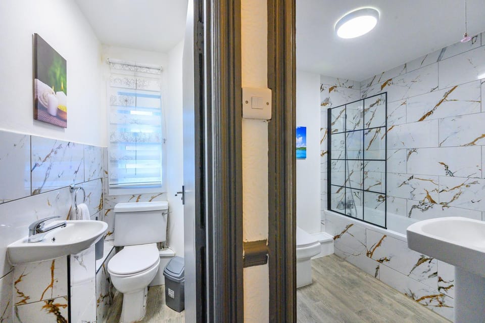 -RE7H- For your relaxed & Cosy Free Parking Vacation rental in Leeds