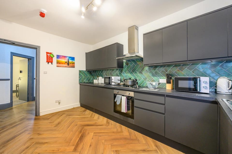 -RF7H- For your relaxed & Cosy Free Parking Vacation rental in Leeds