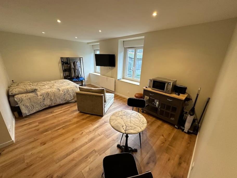 Studio au cœur de la Ville fortifiée Apartment in Hauts-de-France