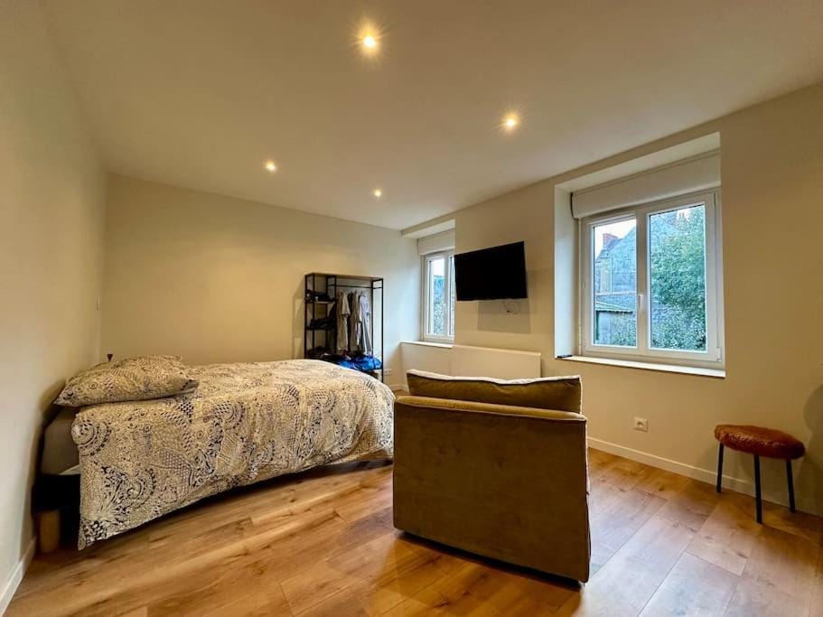 Studio au cœur de la Ville fortifiée Apartment in Hauts-de-France