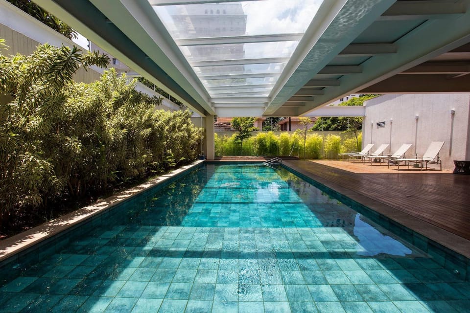 Pool view, Swimming pool, sunbed