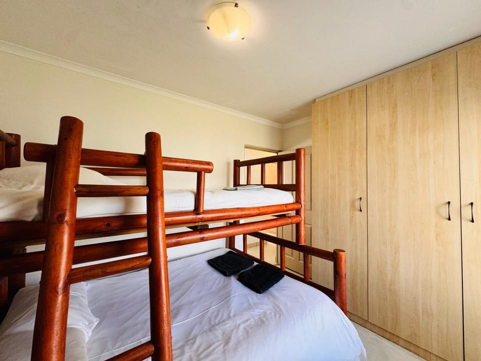 Bed, Photo of the whole room, Bedroom, bunk bed, wardrobe