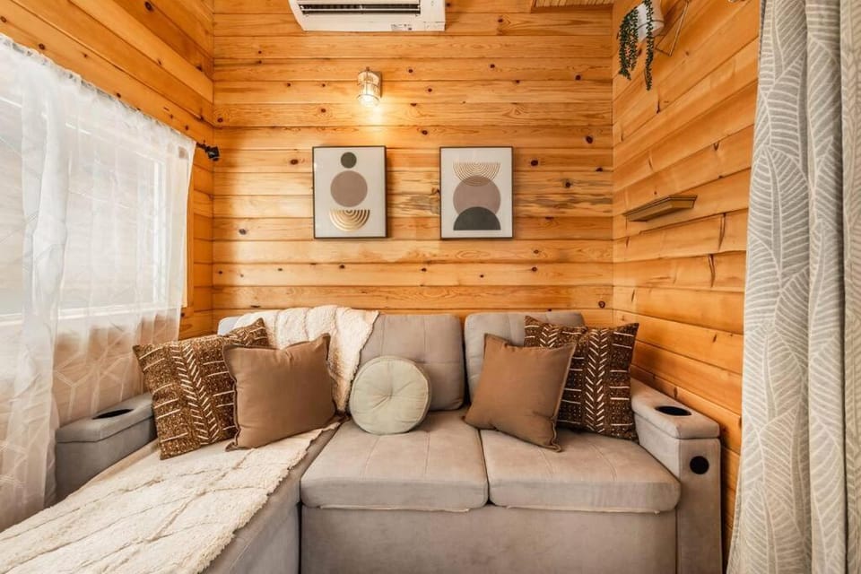 Pikes Peak BrightStar Boutique! Apartment in Woodland Park