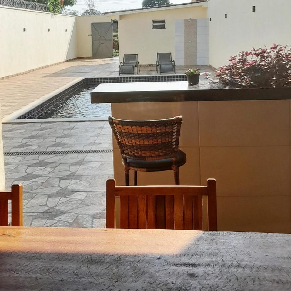 Casa de Lazer Alves House in Goiania