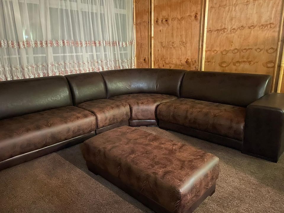 Communal lounge/ TV room, Game Room, Living room, Seating area