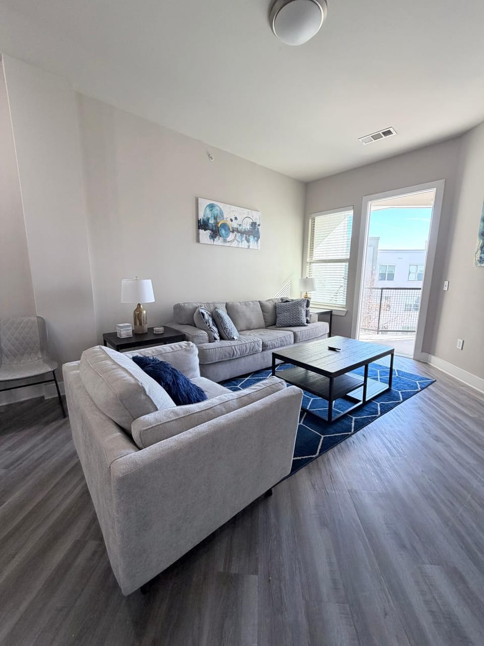 Living room, Seating area