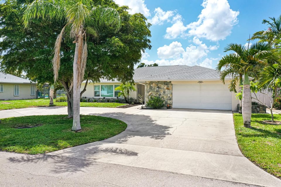 Cape Coral Dream VaCay House in Cape Coral