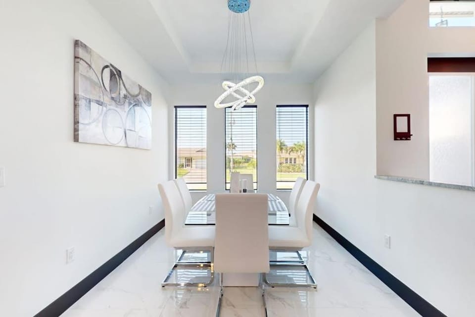 Sunset Serenity House in Cape Coral