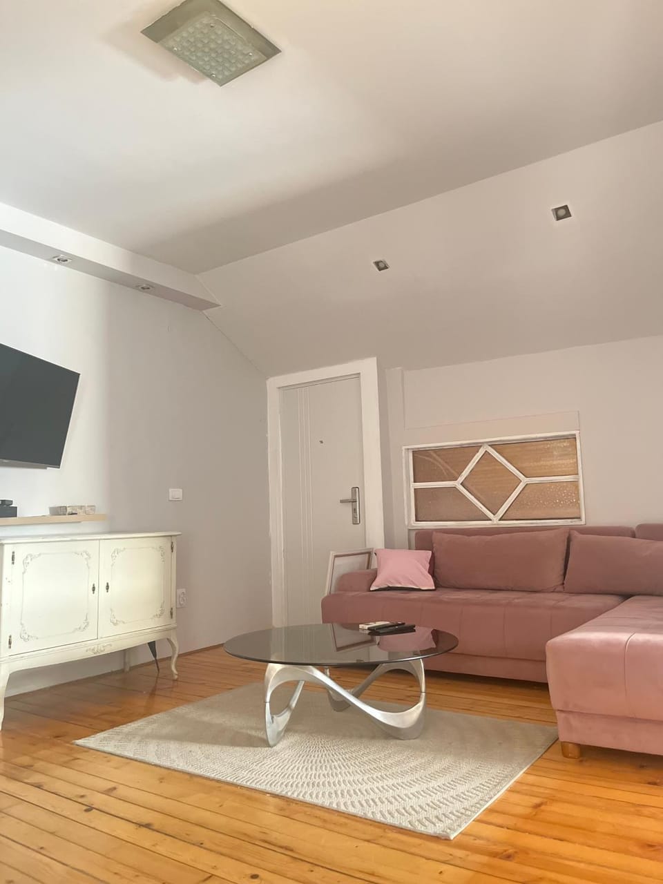 TV and multimedia, Living room
