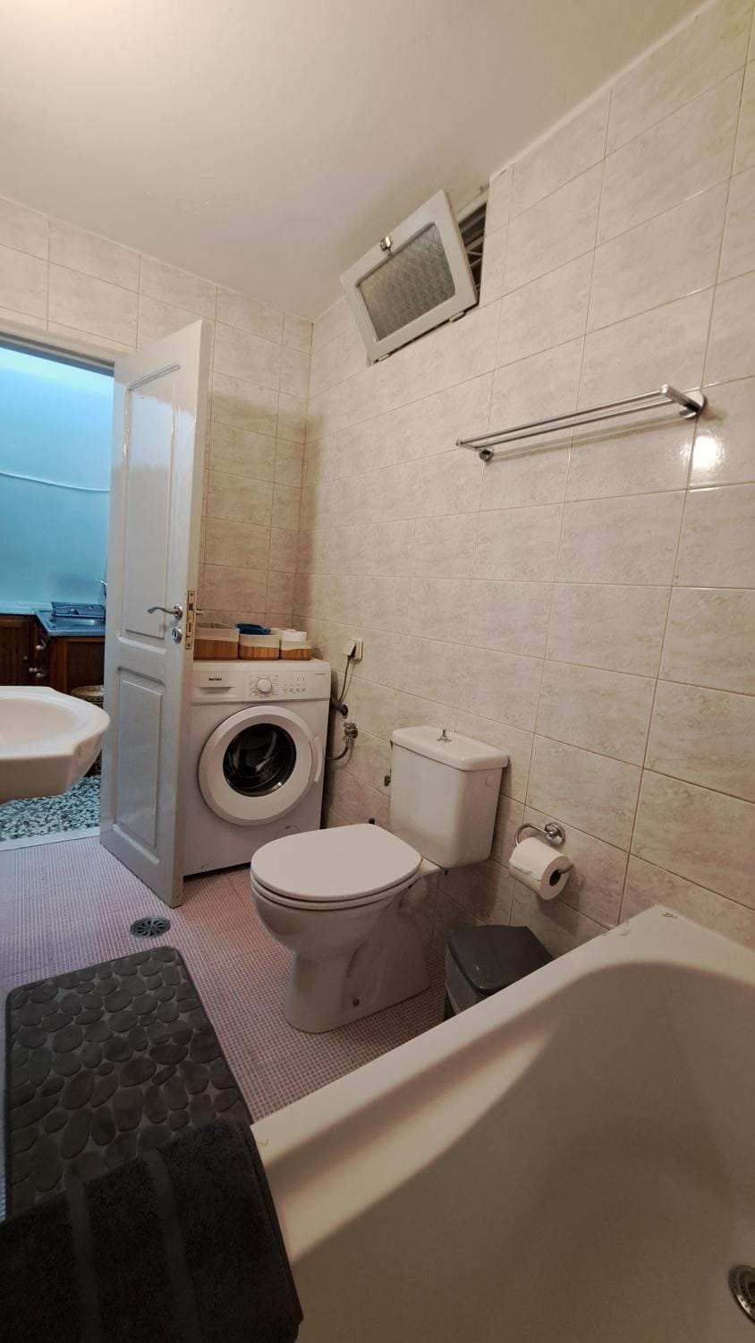 Toilet, Bathroom, washing machine