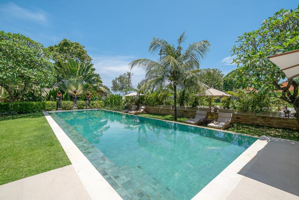 Day, Garden view, Pool view, Swimming pool, sunbed