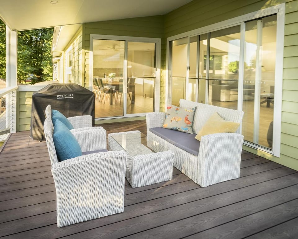 Patio, BBQ facilities, View (from property/room), Balcony/Terrace, Seating area